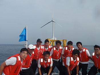 Students and 2MW Wind Turbine