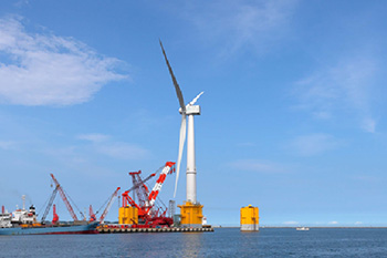 Panoramic view of floating offshore wind farm with 7MW wind turbine